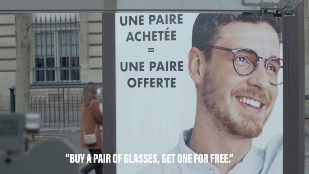 Eye wear ads in Paris